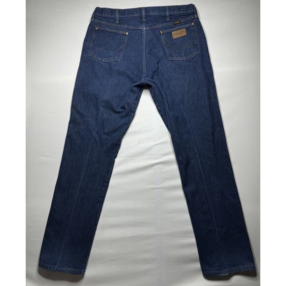Wrangler 13MWZ Men's Regular Fit Straight Leg Western Blue Jeans - Size 40x33.5 - Picture 2 of 6